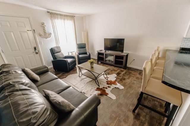 1655 KY-92, Jamestown, KY 42629