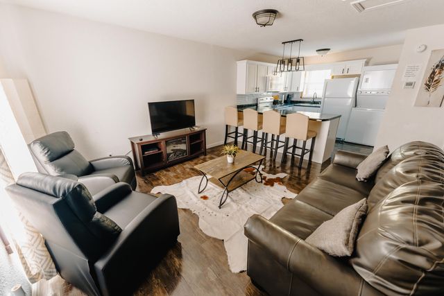 1655 KY-92, Jamestown, KY 42629