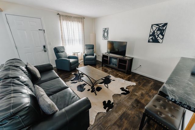 1655 KY-92, Jamestown, KY 42629