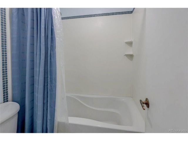 7563 S Ogden Way, Centennial, CO 80122