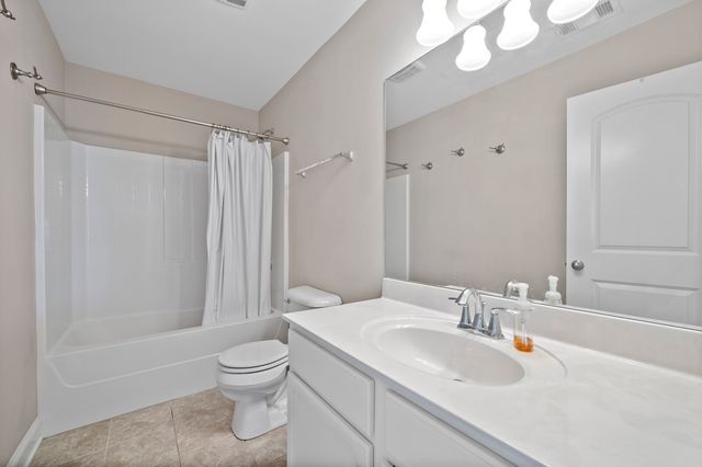 3103 Oxford Dr, Mount Juliet, TN 37122