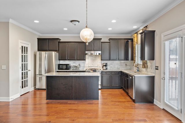 3103 Oxford Dr, Mount Juliet, TN 37122