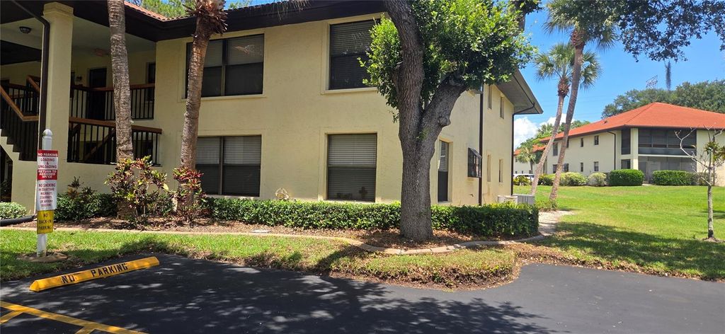 1807 HAMMOCK PINE BOULEVARD 1807, Clearwater, FL 33761