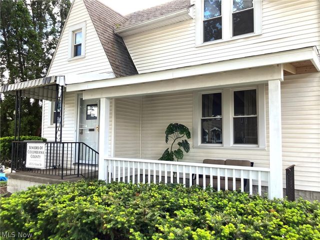 145 S Vine Street, Columbiana, OH 44408
