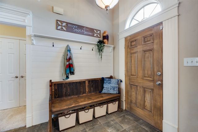 609 Acorn Street, Pilot Point, TX 76258