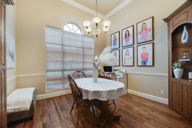 609 Acorn Street, Pilot Point, TX 76258