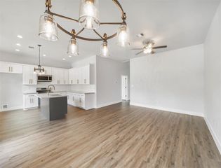 4818 Paula Street A, Houston, TX 77033