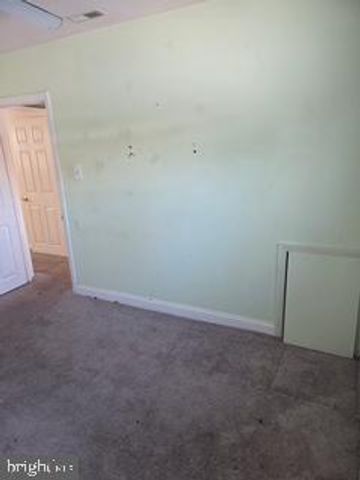 428 HAZEL AVE, Folsom, PA 19033