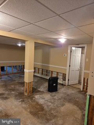 428 HAZEL AVE, Folsom, PA 19033