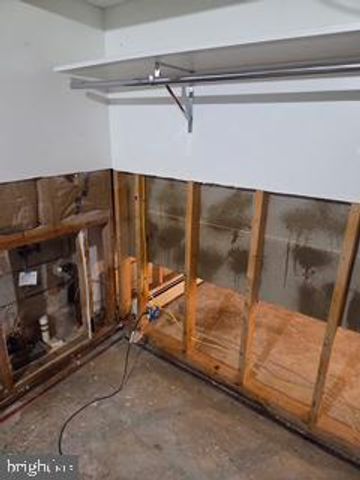 428 HAZEL AVE, Folsom, PA 19033