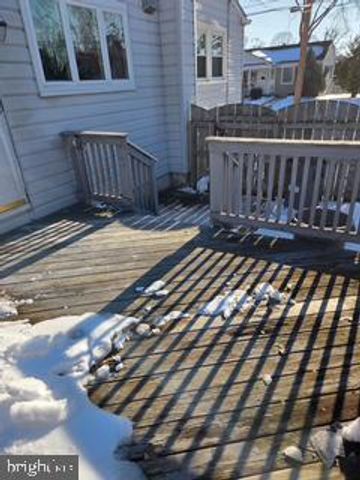 428 HAZEL AVE, Folsom, PA 19033