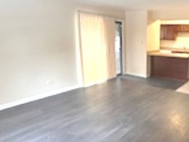 19129 Pine Drive 113, Country Club Hills, IL 60478