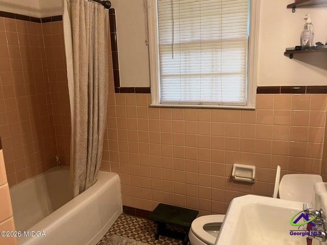 4915 Wesleyan Woods Drive, Macon, GA 31210
