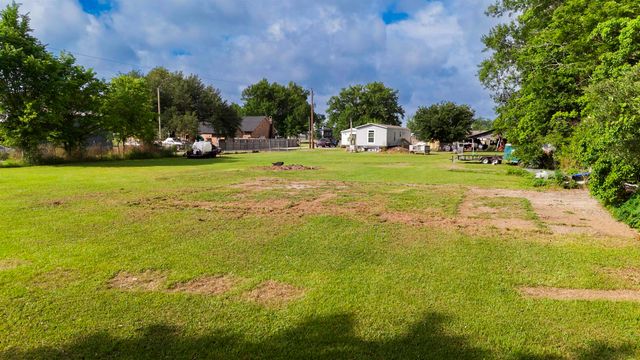 125 Peaceful Ln, Houma, LA 70364