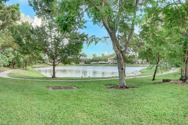 2036 Marsh Harbor Drive, West Palm Beach, FL 33404