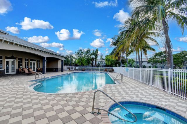 2036 Marsh Harbor Drive, West Palm Beach, FL 33404