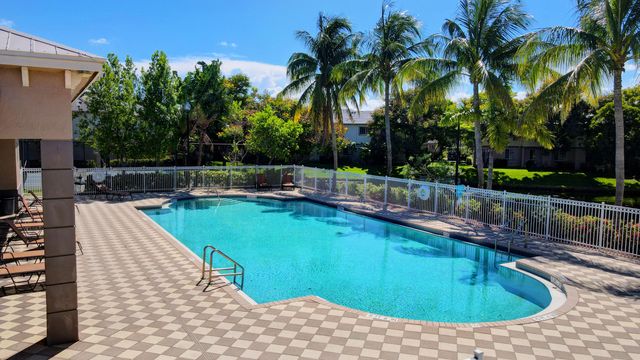 2036 Marsh Harbor Drive, West Palm Beach, FL 33404