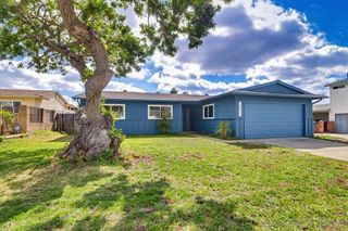 10425 Nate Way, Santee, CA 92071