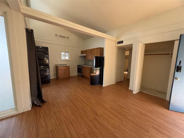 1505 Robert Weaver Ave Ave, Austin, TX 78702