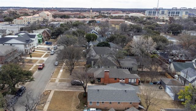 2536 Shirley Avenue, Fort Worth, TX 76109