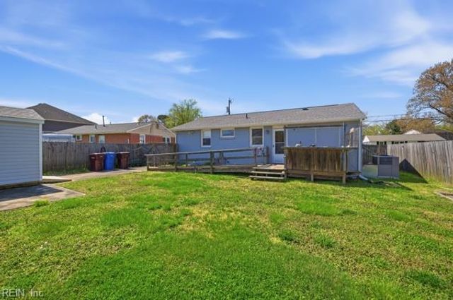 1207 Yeadon RD, Chesapeake, VA 23324