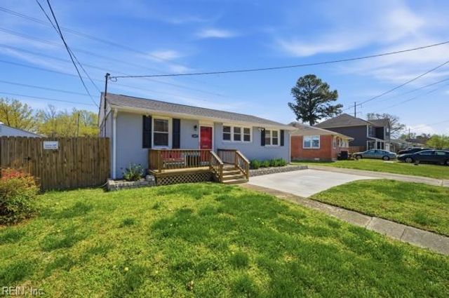 1207 Yeadon RD, Chesapeake, VA 23324