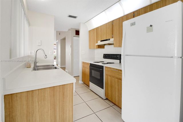 14805 SW 125th Pl, Miami, FL 33186