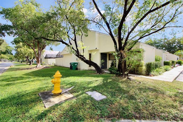 14805 SW 125th Pl, Miami, FL 33186