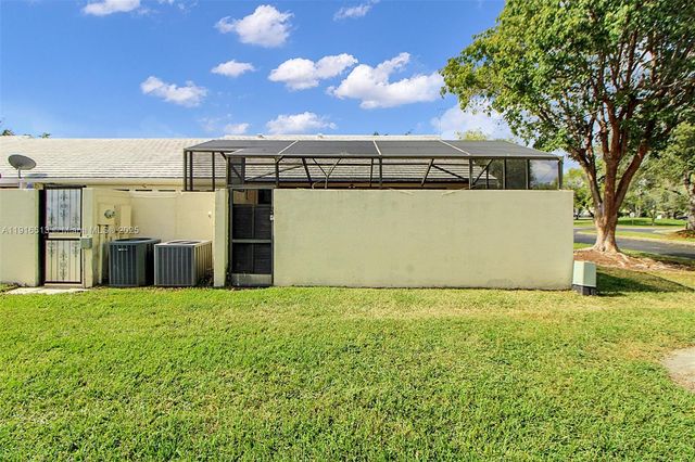 14805 SW 125th Pl, Miami, FL 33186