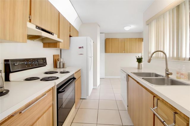 14805 SW 125th Pl, Miami, FL 33186