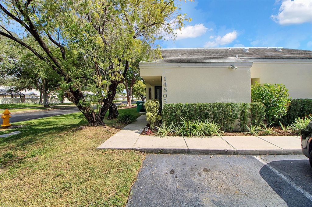14805 SW 125th Pl, Miami, FL 33186