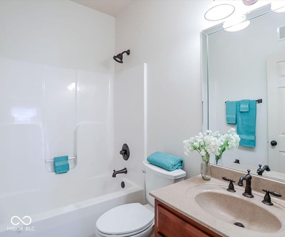 1588 S Andrew Circle, Bloomington, IN 47401