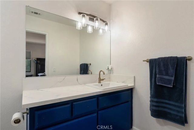700 W 2nd Street, Azusa, CA 91702