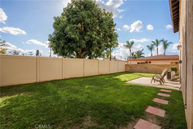 700 W 2nd Street, Azusa, CA 91702