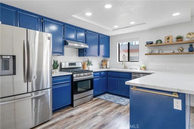 700 W 2nd Street, Azusa, CA 91702