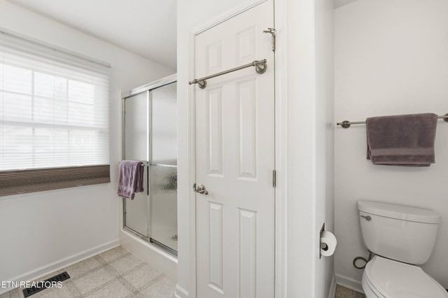 114 Windsor Rd, Crossville, TN 38558