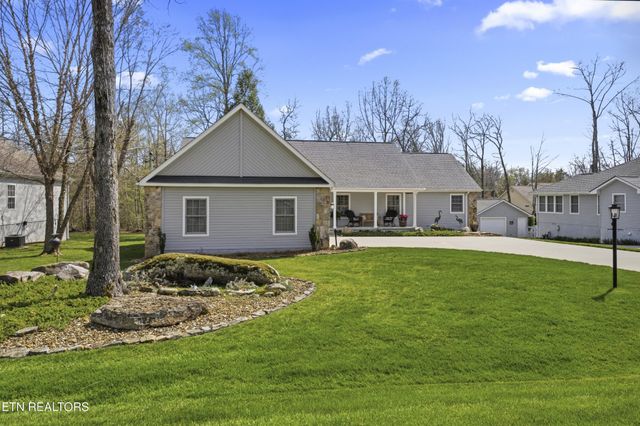 114 Windsor Rd, Crossville, TN 38558