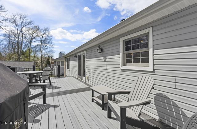 114 Windsor Rd, Crossville, TN 38558