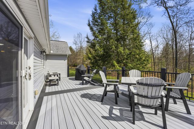 114 Windsor Rd, Crossville, TN 38558