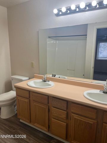 3300 White Lake Parkway, Reno, NV 89508