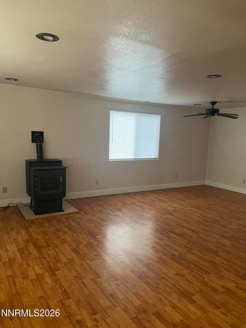 3300 White Lake Parkway, Reno, NV 89508