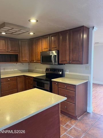 3300 White Lake Parkway, Reno, NV 89508