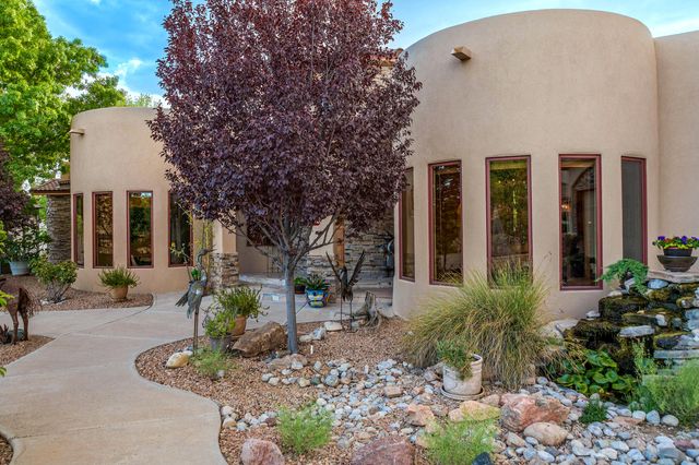 2 Caliente De Sol, Corrales, NM 87048