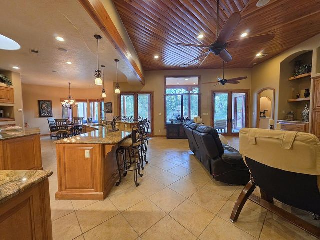2 Caliente De Sol, Corrales, NM 87048