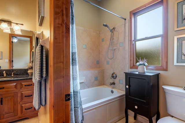 2 Caliente De Sol, Corrales, NM 87048