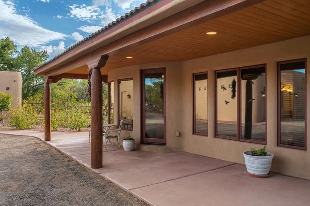 2 Caliente De Sol, Corrales, NM 87048