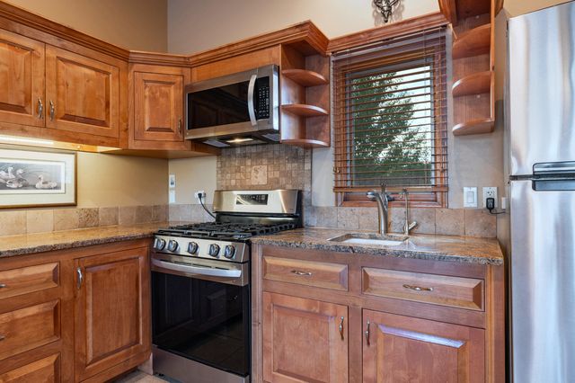 2 Caliente De Sol, Corrales, NM 87048