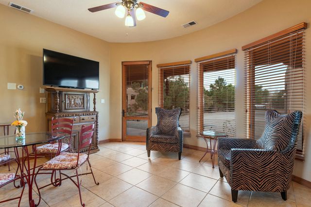 2 Caliente De Sol, Corrales, NM 87048