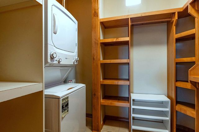2 Caliente De Sol, Corrales, NM 87048