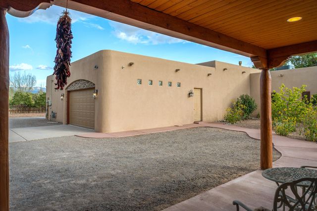2 Caliente De Sol, Corrales, NM 87048